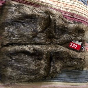 New With Tags Discounted H&M Faux Fur Vest